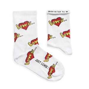 Жіночі спортивні шкарпетки - Love is ... Білі M (36-39)